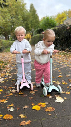 Liefjes & Co Kinderstep – Met Kinderhelm - Lichtgevende Wielen – Saliegroen
